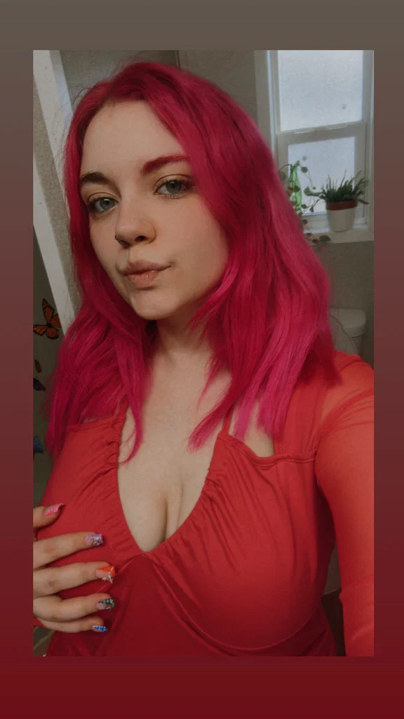 Hailey Claire's avatar