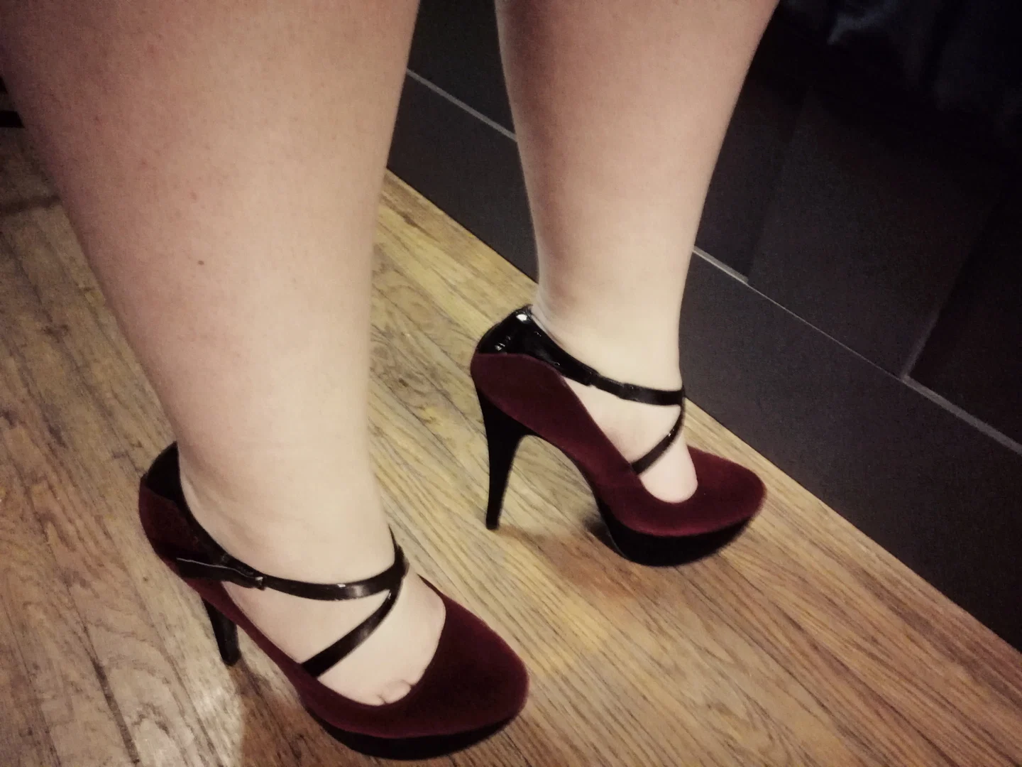 AltPinupDollVIP profile banner
