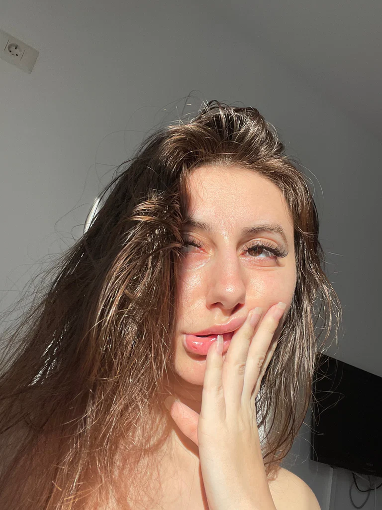 ALEXANDRA VIP's avatar