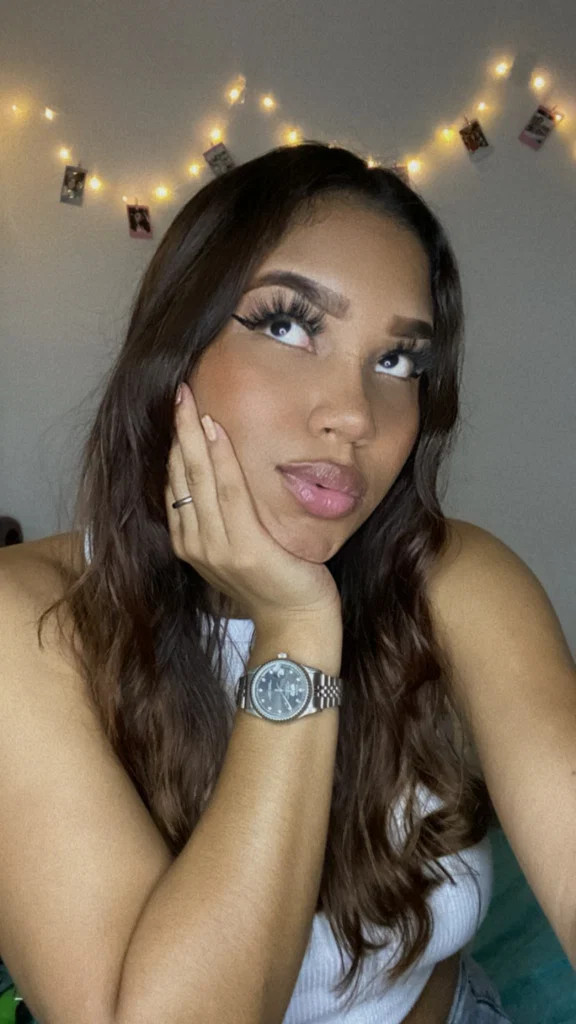 Alanis Gonsalez's avatar