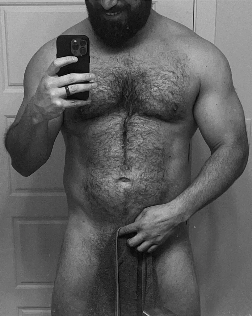 Hung Hero