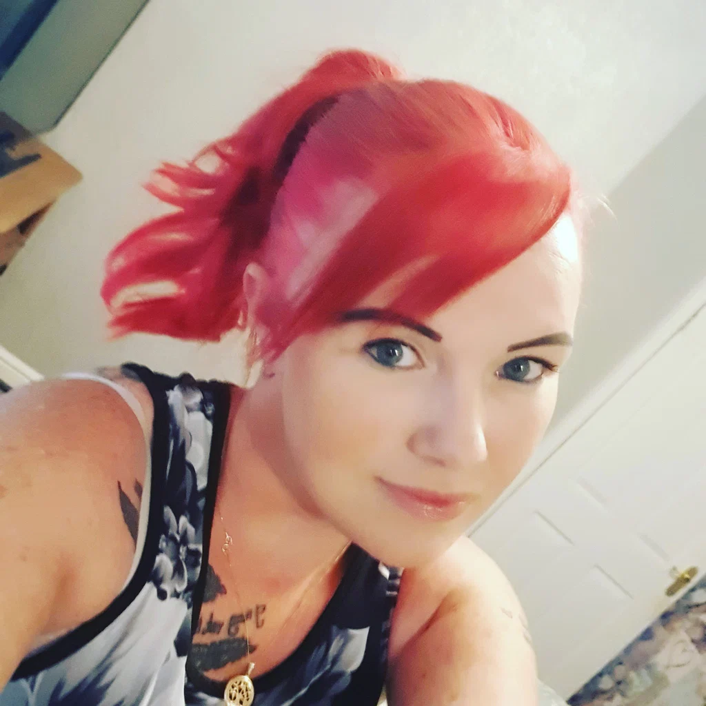 Saucy sienna's avatar