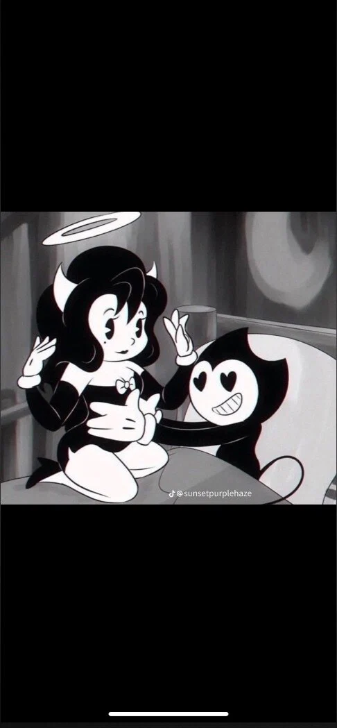 SunnyTheDeadBunny☠️🐰 profile banner