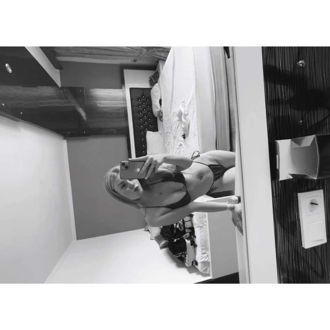 Tonia π¦ profile banner