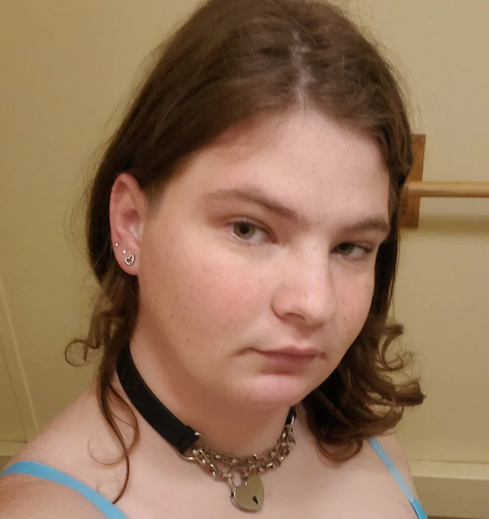 chelsea c clark's avatar