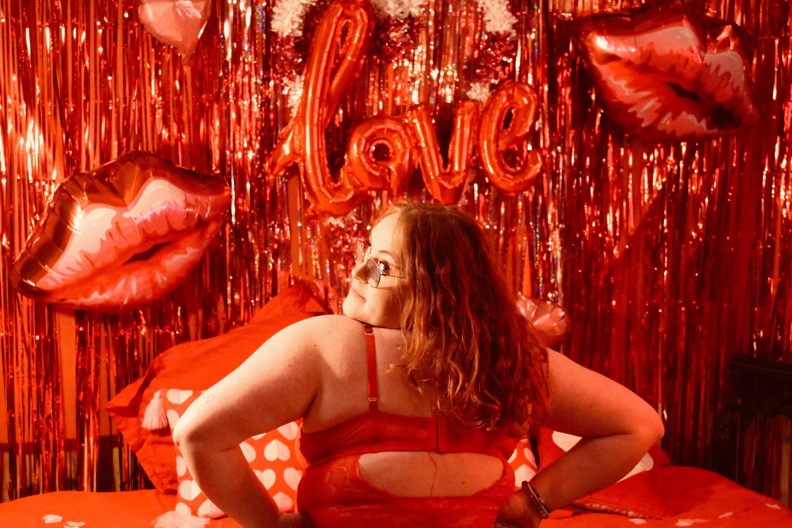Aislinn Louise profile banner