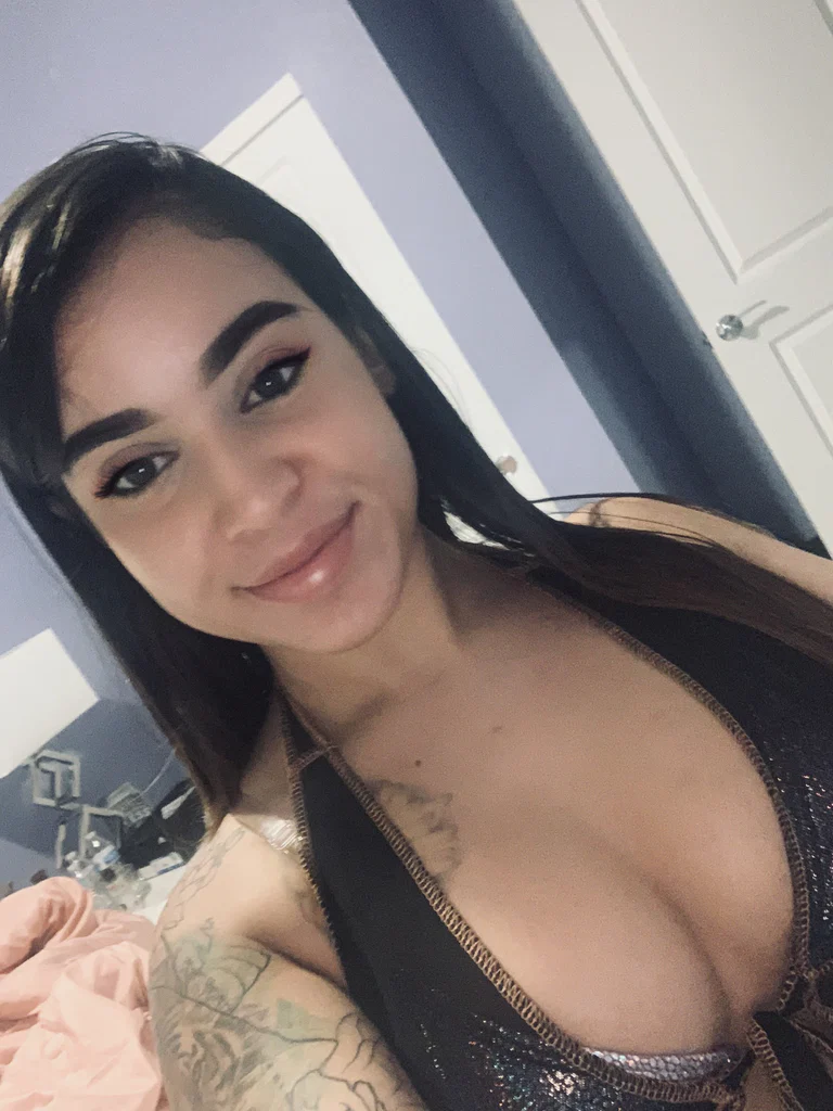 Karlita's avatar