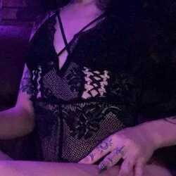 sapphic succubus's avatar
