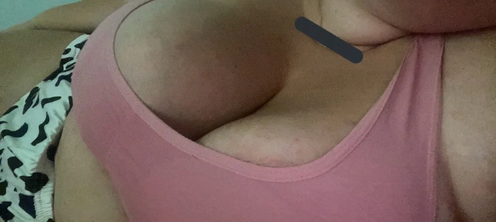 Cherie🍒 profile banner