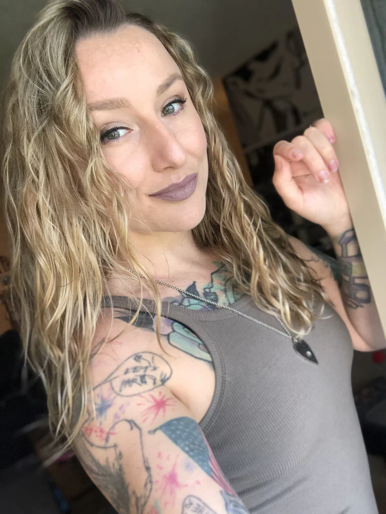 Jessie Cox's avatar