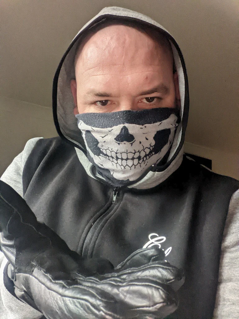 Real Alpha UK's avatar