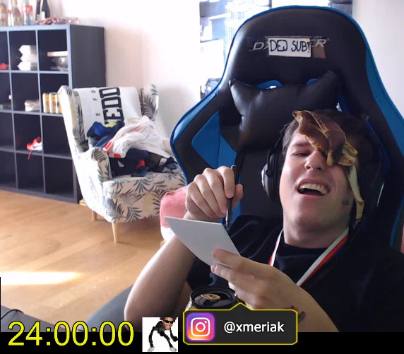 xMeriak profile banner