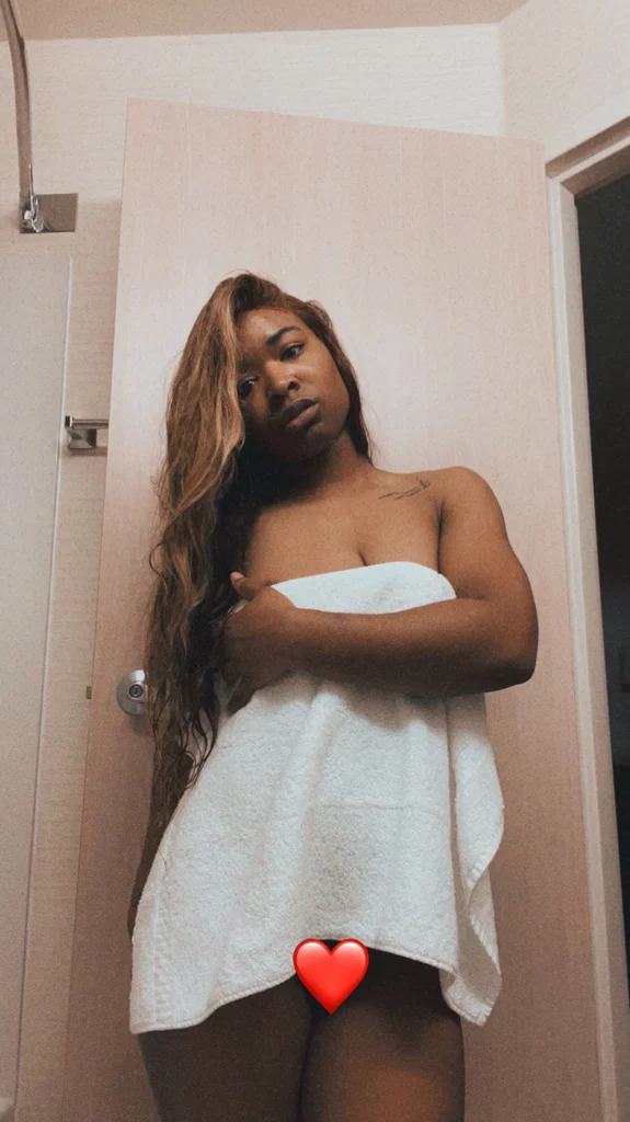 AsiaLynn's avatar