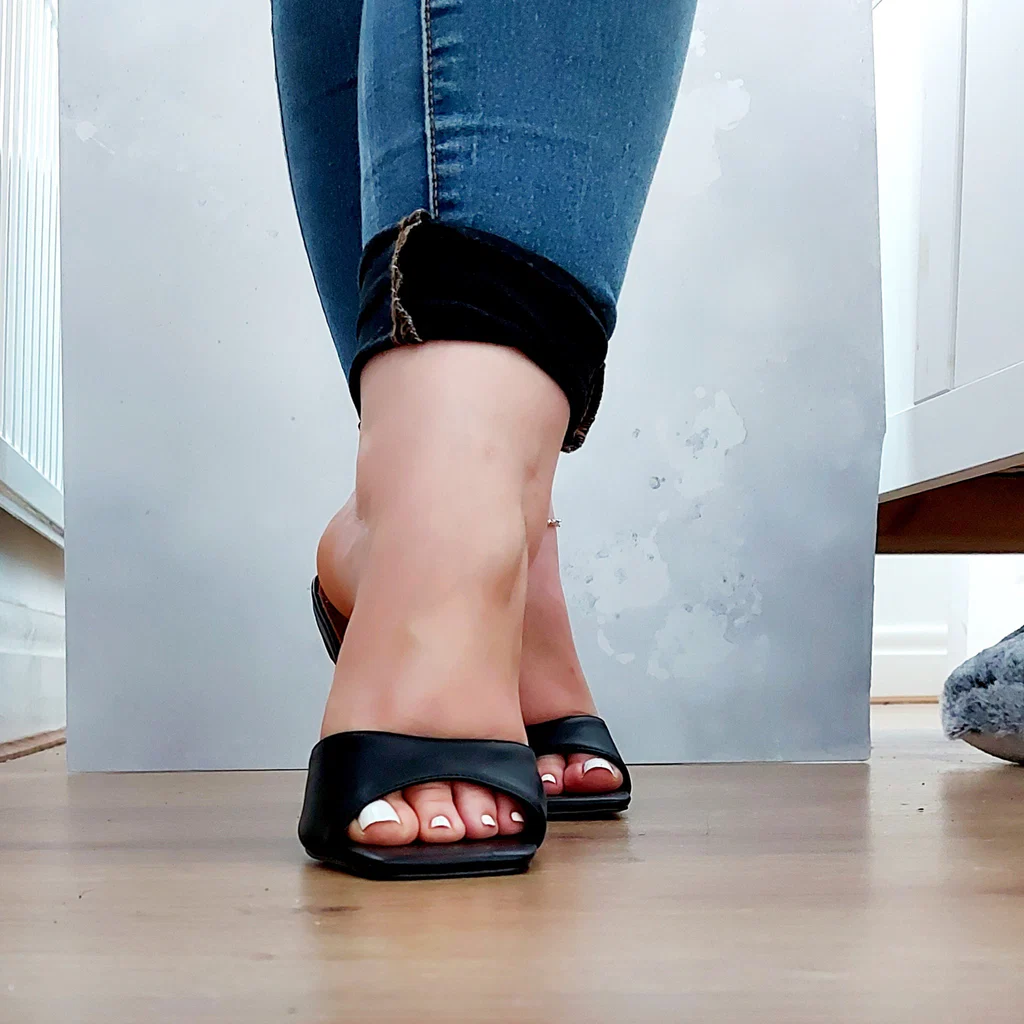 TinyFairyFeet's avatar