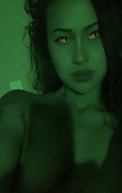 Brunette Spicy's avatar