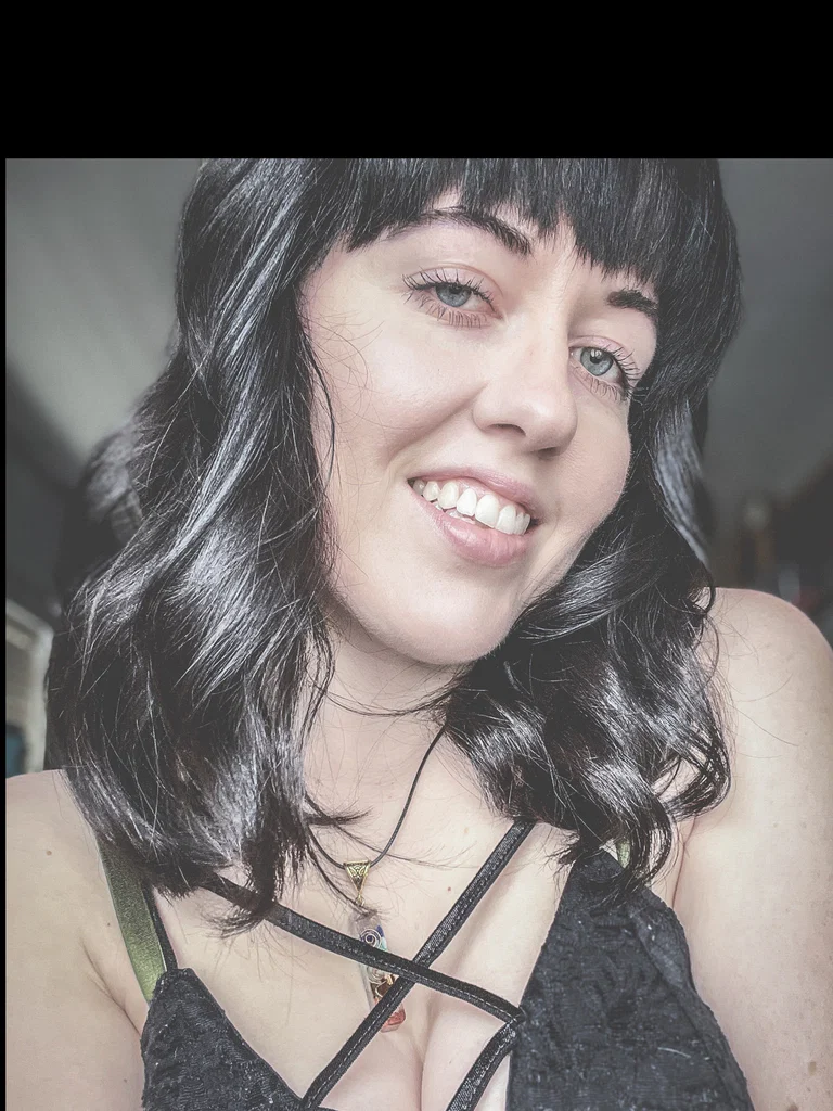 Mylee May's avatar