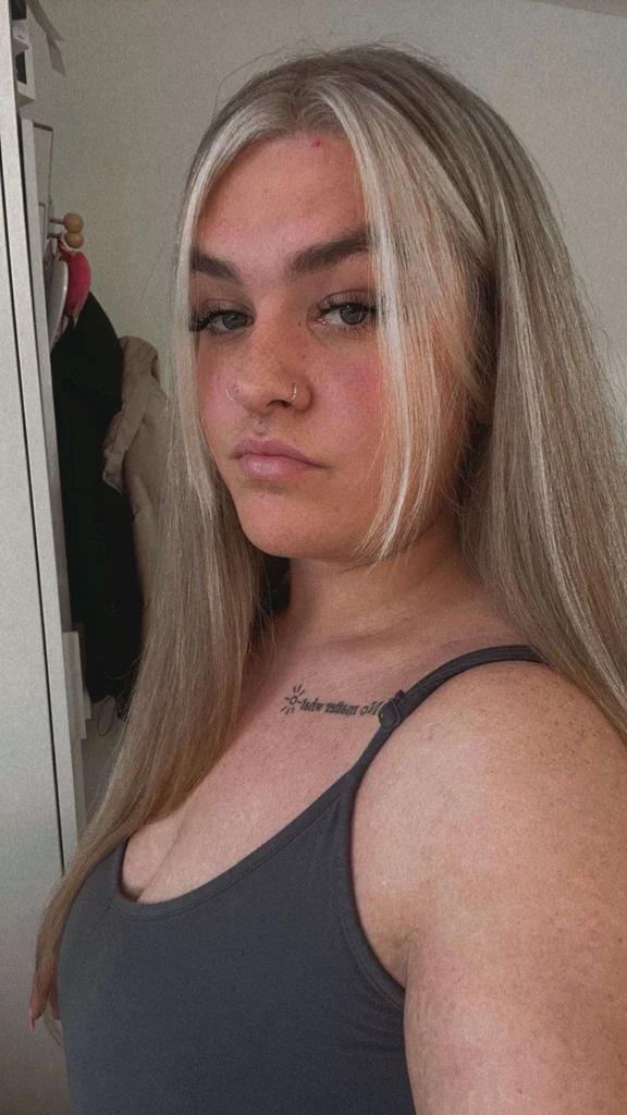 Hollie candy 🤍