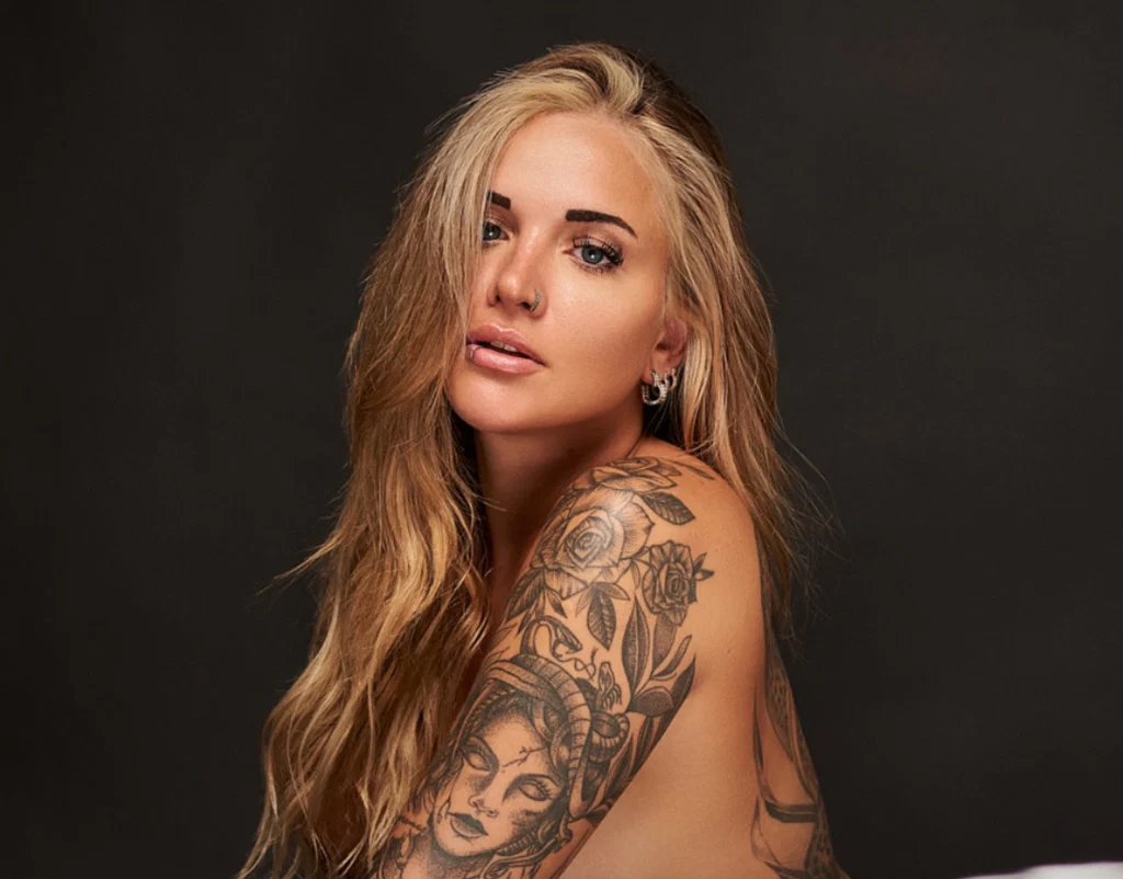 Kate 💋's avatar