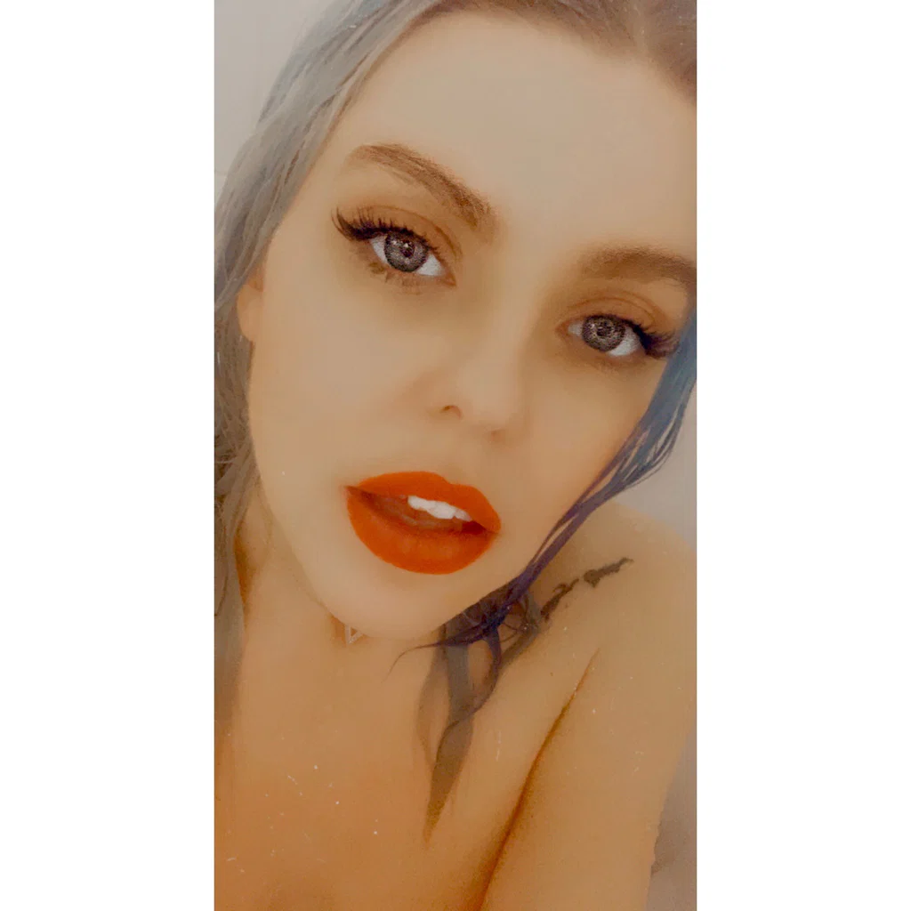 💚 𝚅𝚎𝚛𝚒𝚝𝚢 𝚂𝚘𝚖𝚎𝚛𝚜𝚎𝚝 💚's avatar
