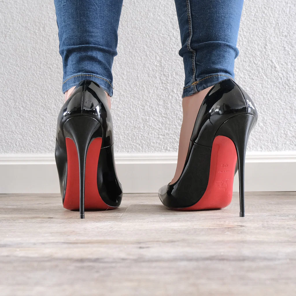 Dutch Stilettos 👠's avatar