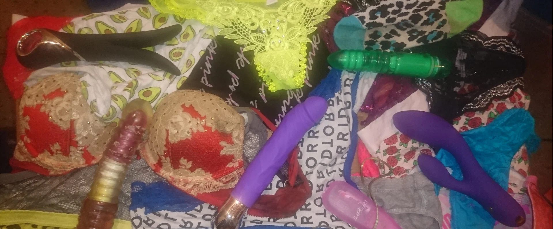 Storage Unit Panties profile banner
