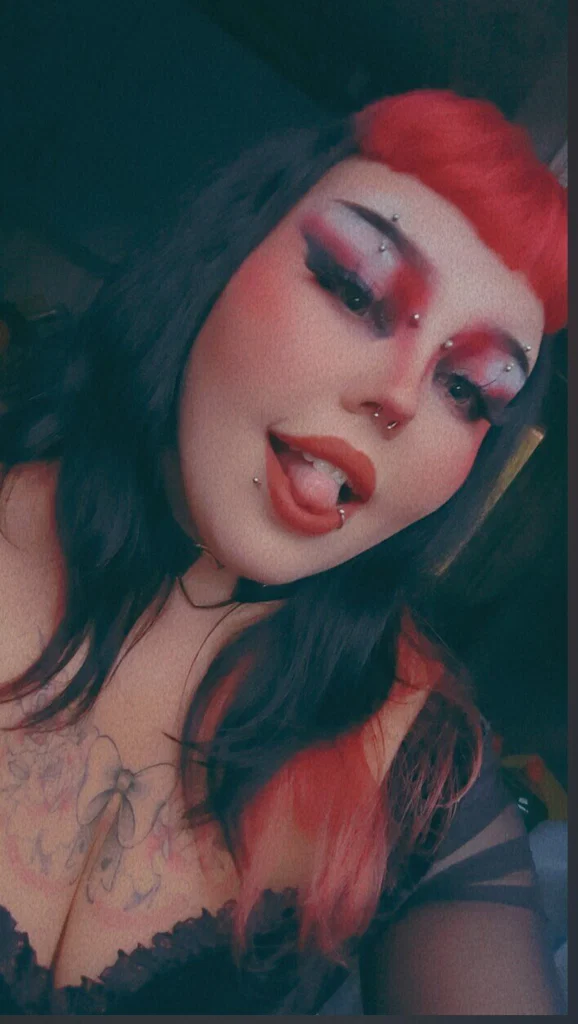 🍒  🎀  𝑀𝒾𝓈𝓈 𝓈𝓊𝓂𝓂𝑒𝓇𝓈 𝑒𝓋𝑒  🎀  🍒