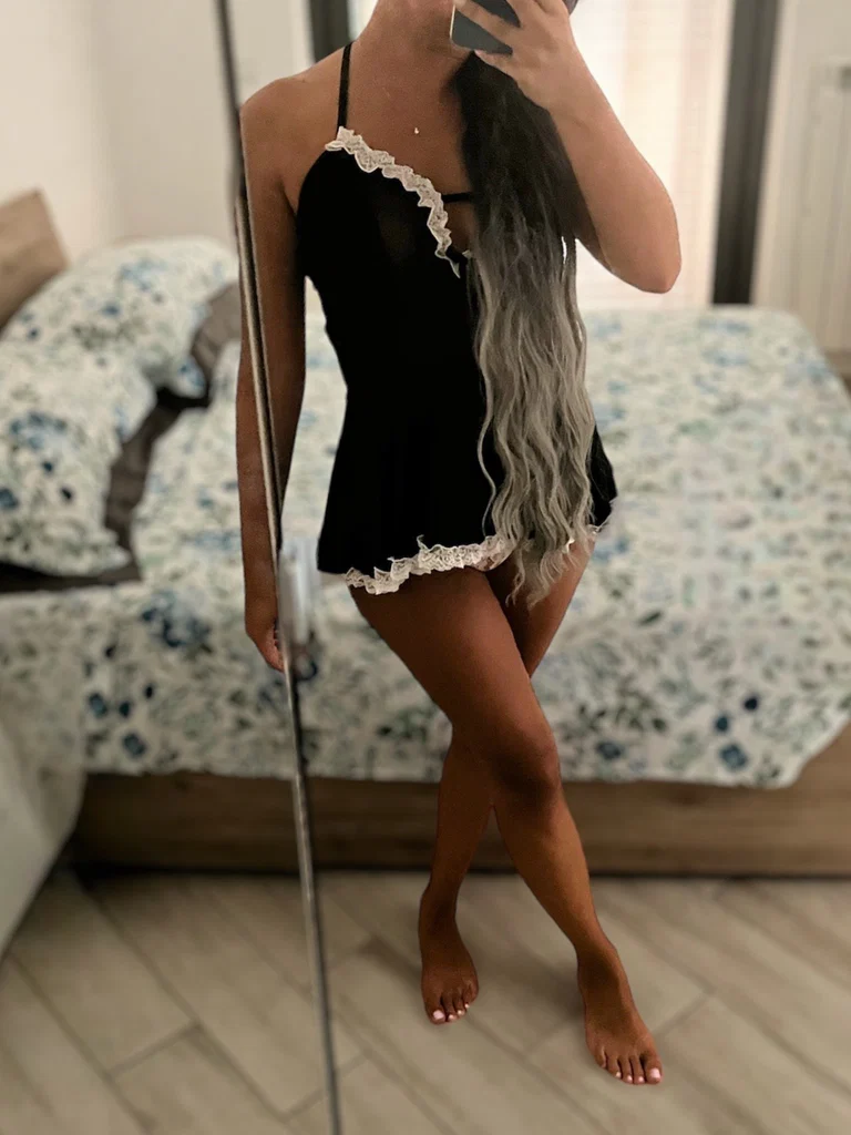Julie's avatar