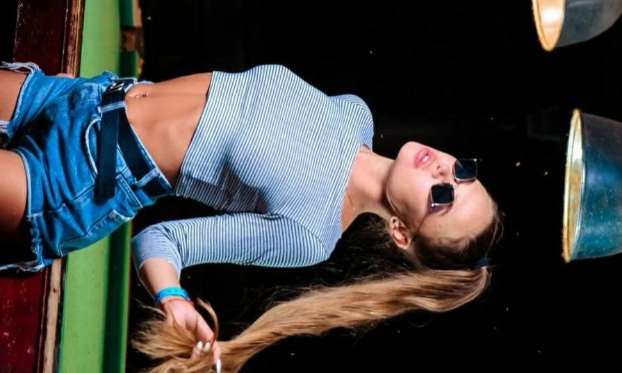 Lisahottie profile banner