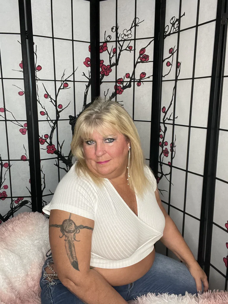 midnitesapphire96's avatar