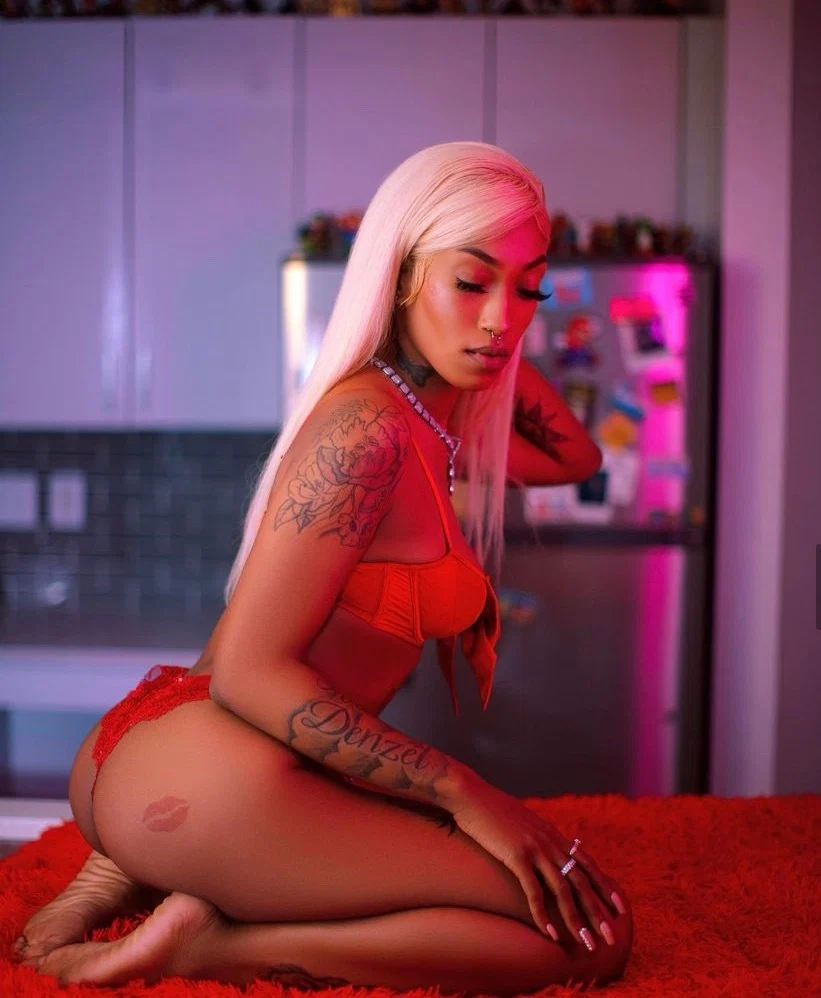 HONEY 🧸 profile banner