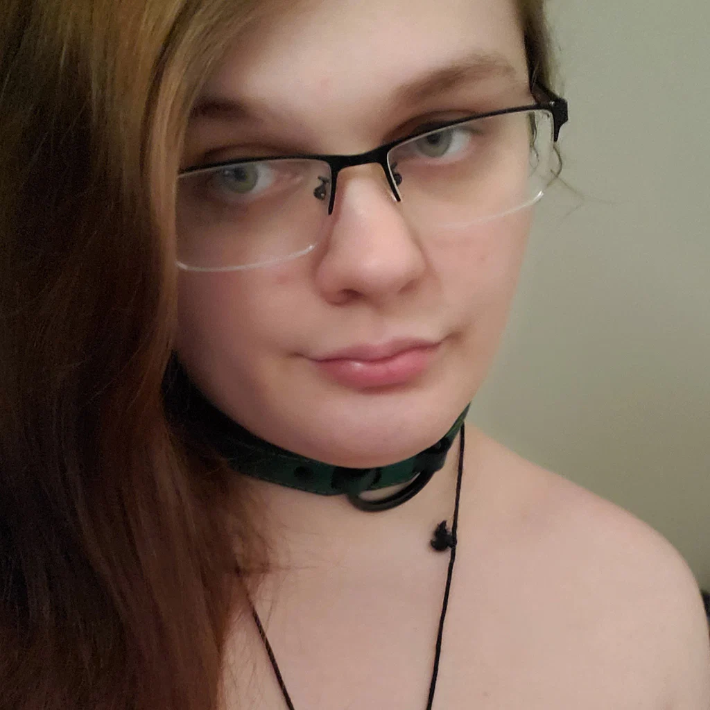 Transfem Lizzy's avatar