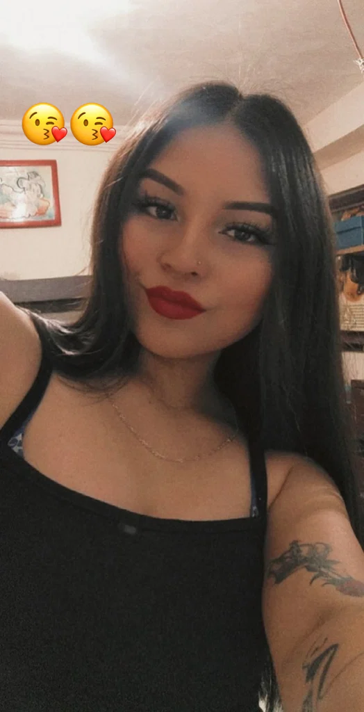 Alondra Vazquez's avatar