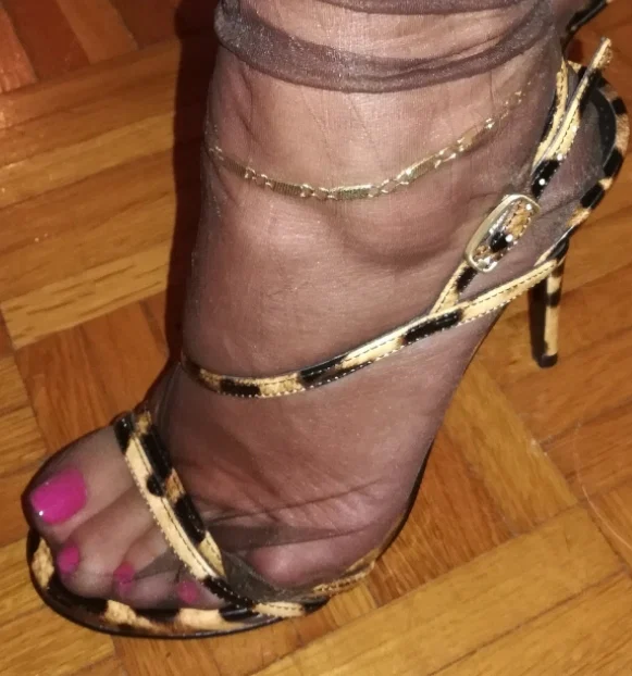 Nylons_secrets1's avatar
