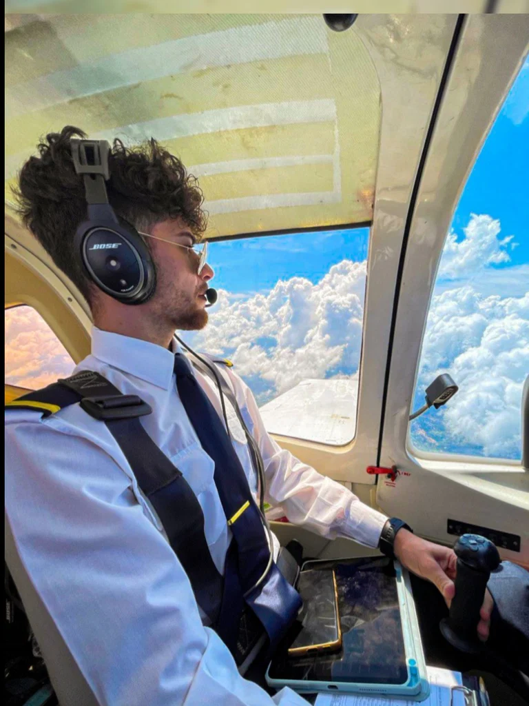 Big White Cock Pilot's avatar