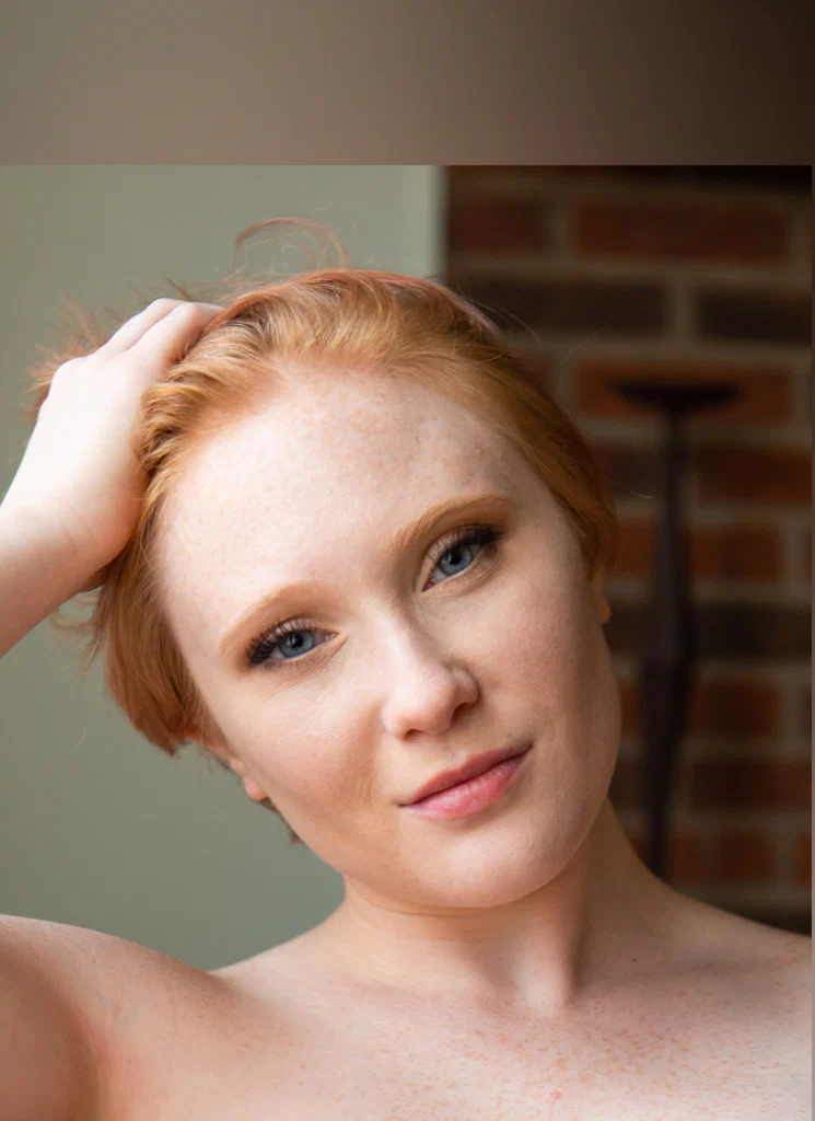 👩🏻‍🦰 Izzie, Your Ginger Queen 👩🏻‍🦰's avatar