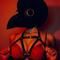 TEMPTRESS ZINA's avatar