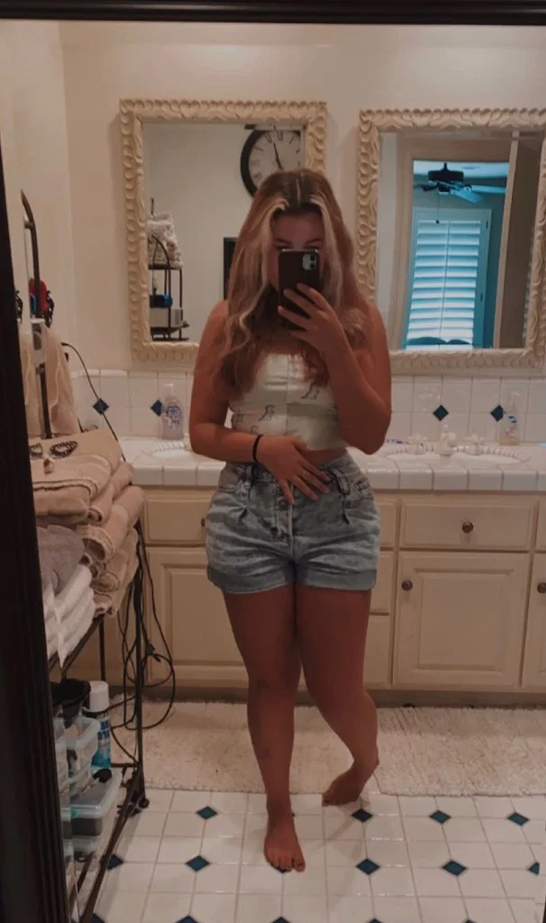 Rosey420_'s avatar