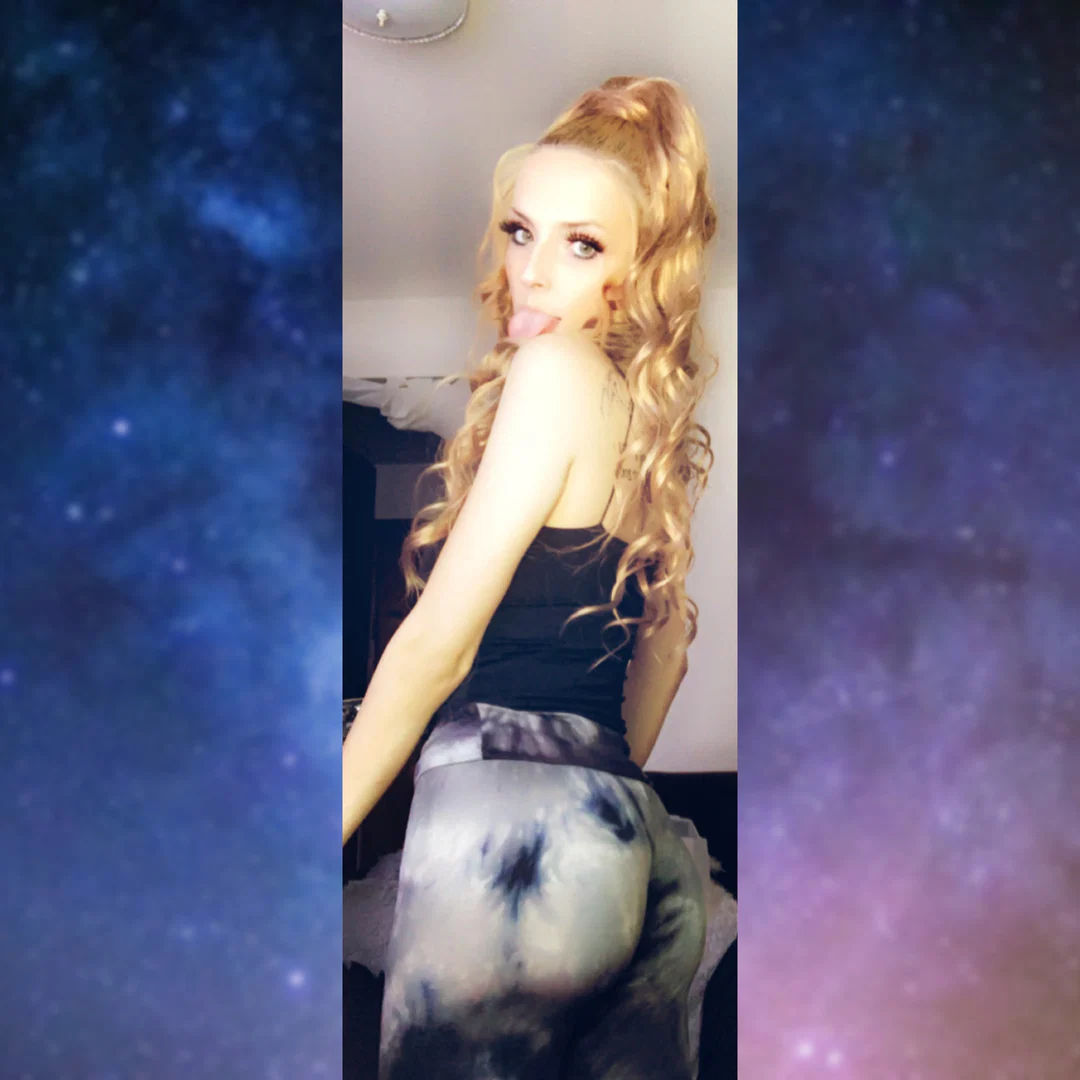Alexandra Kinser profile banner