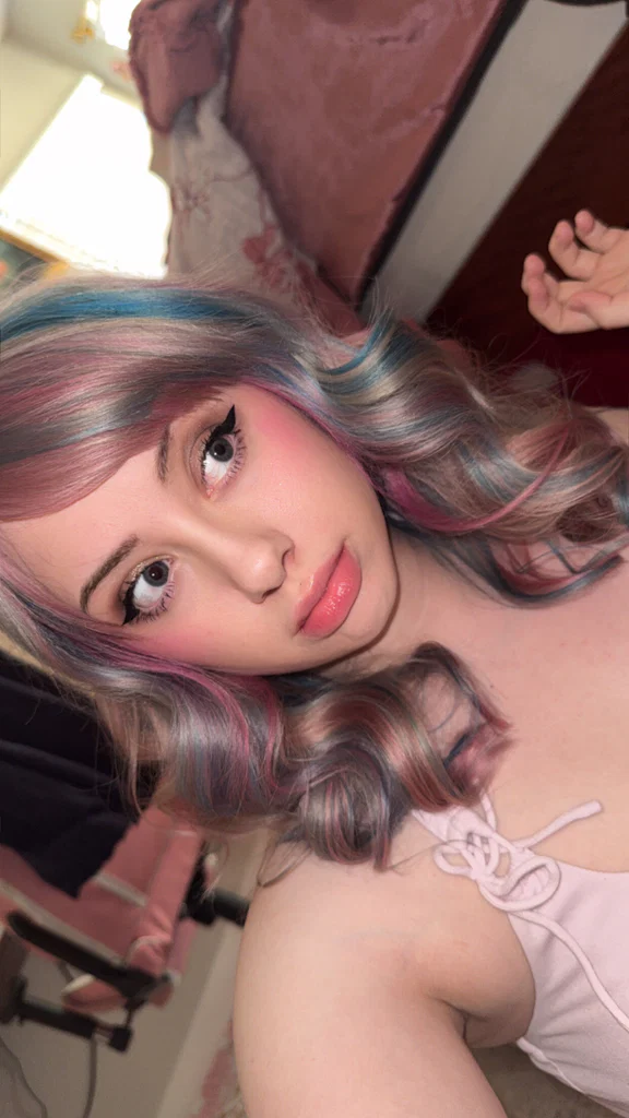 tommie 🎀's avatar