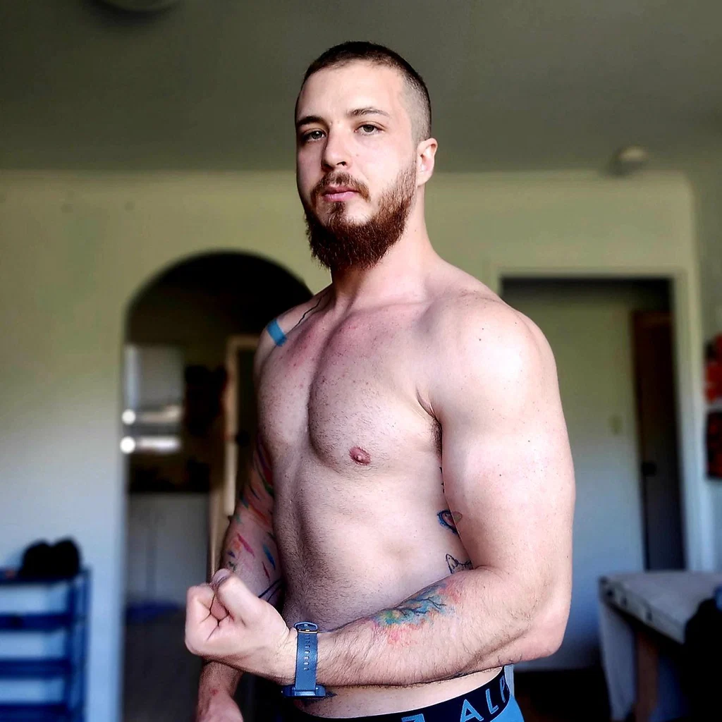 Dominic Dixon's avatar