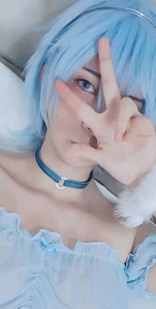 Dot Stingray's avatar