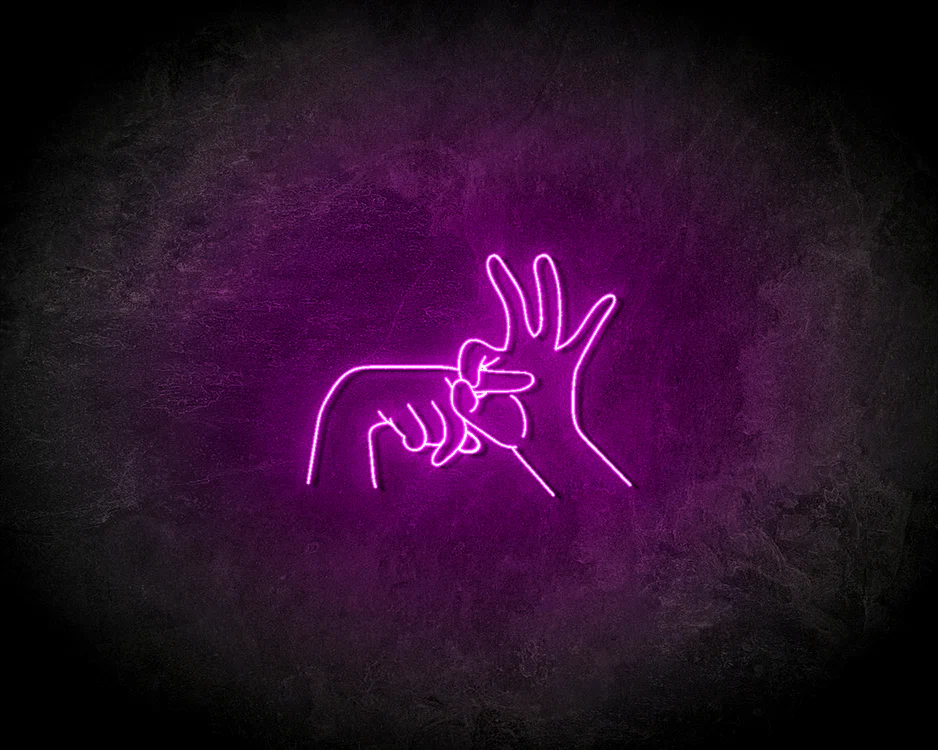 Izzy Candle profile banner