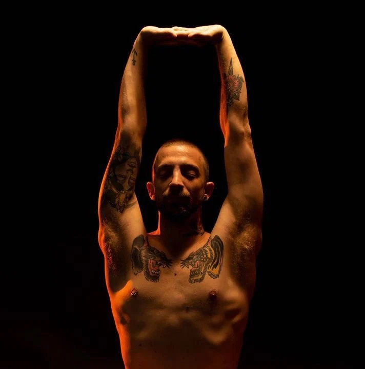 NAKED YOGA MEN's avatar