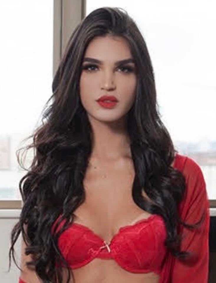 🔥🍆 MARY QUEIROZ HUGE COCK 🍆🔥