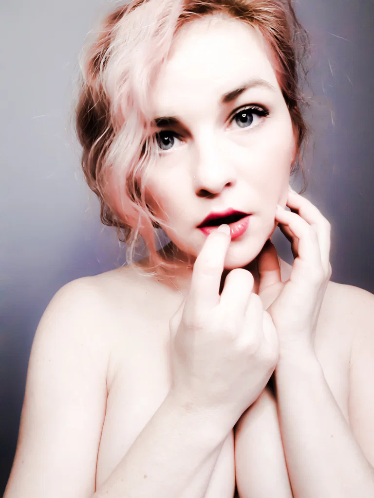 Alice Ayres