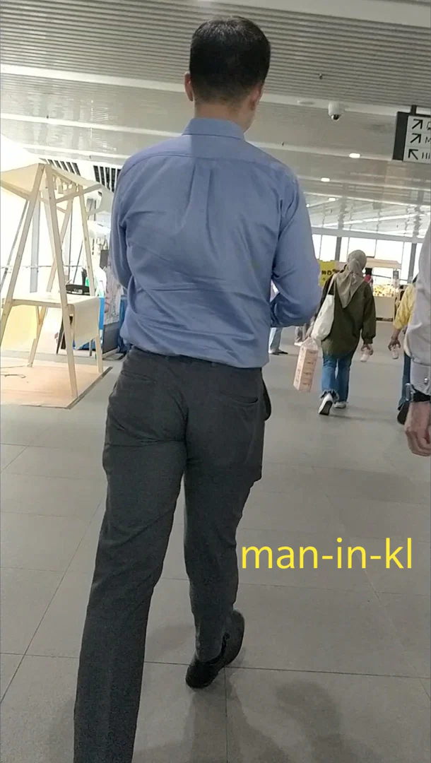 man-in-kl profile banner
