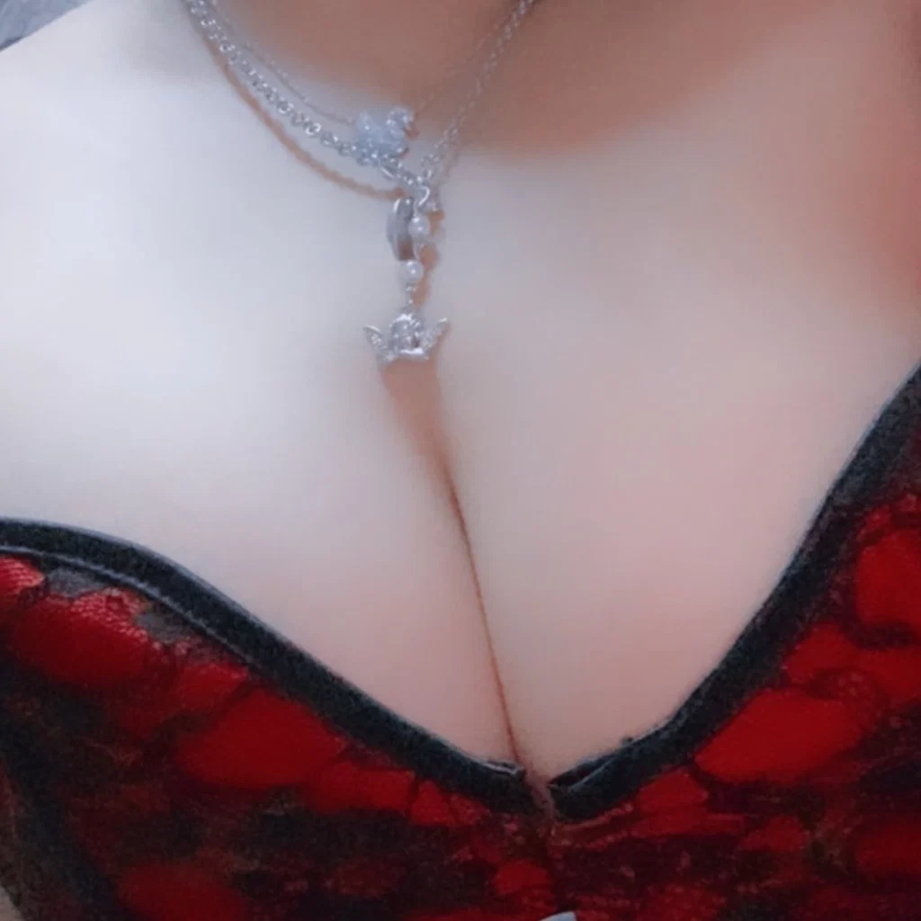 shunnie 🦇 no longer posting daily's avatar