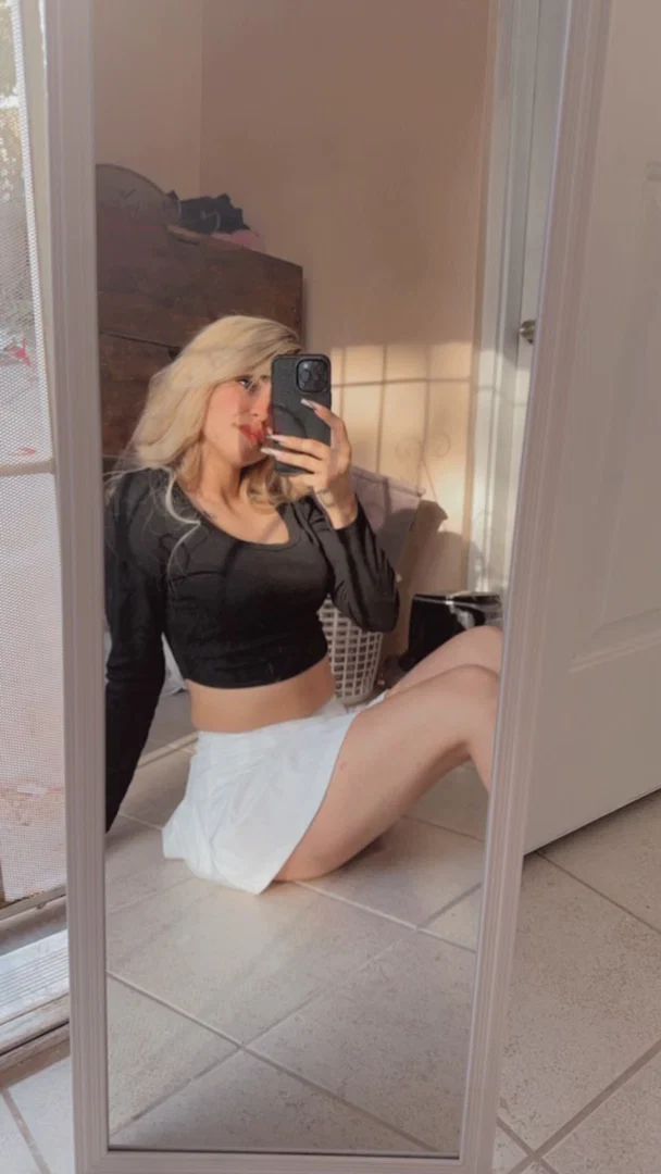 Miss Petite profile banner