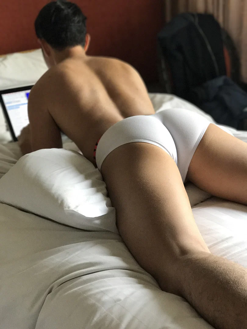 Cutiewithahotbootie profile banner
