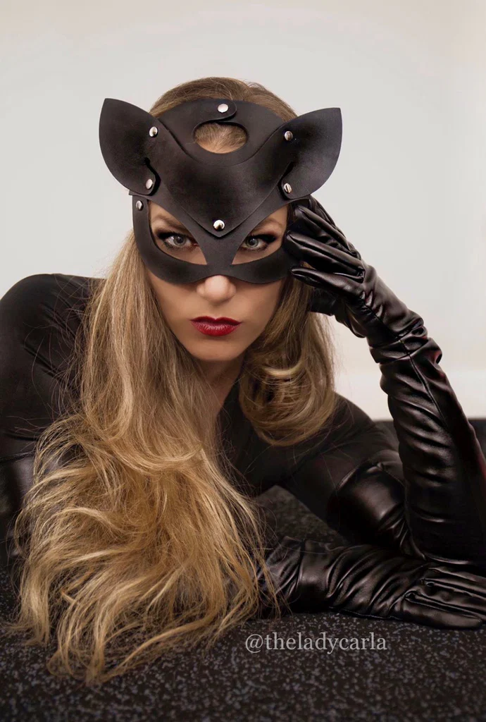 LadyCarla_free's avatar